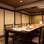 Avalon Courtyard Residence Suites